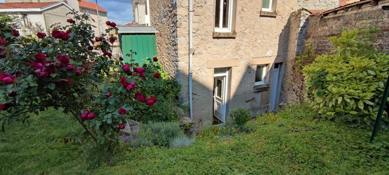 Le sas de Fanny - chambres d'hôtes Limoges Exterior foto